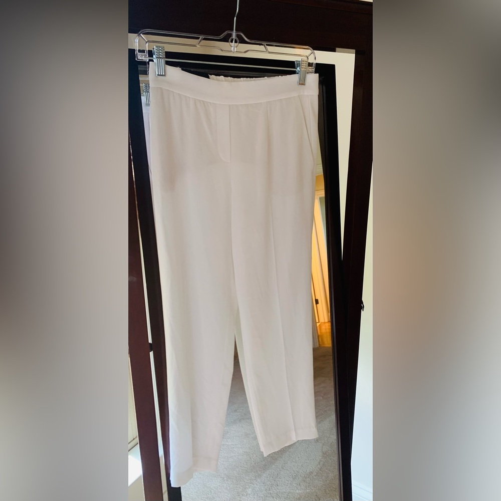 Aritzia Babaton size 2 elastic waist dress pants off-white or light crème color